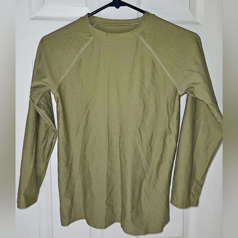 Boy's UV50+ Rash Guard.  Size 12